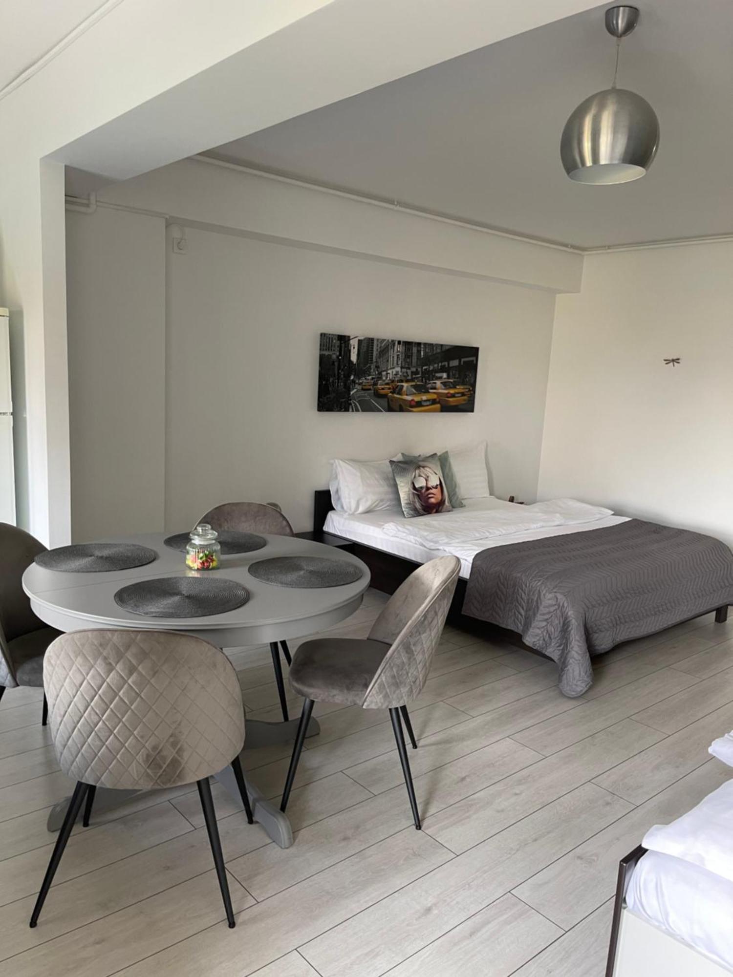 Welcome To Bucharest Airport Residences & Therme-Self Check-In Otopeni Exterior foto